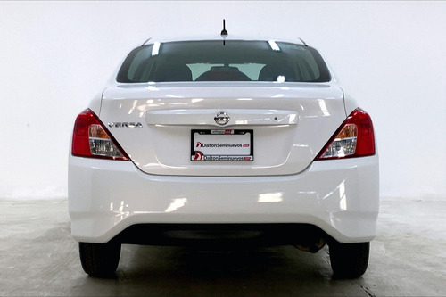 Imagen 4 de 15 de Nissan Versa 4x2 4 Pts Sense Ta A/ac Ve