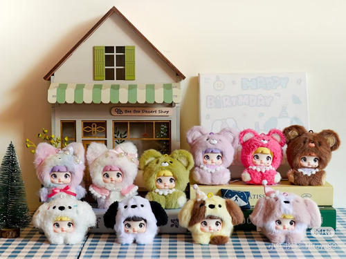 Adornos De Muñeca Con Figura De Peluche De La Serie V4 De Nu