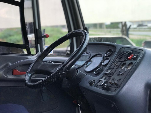 M Benz L 1620 Bau 2003