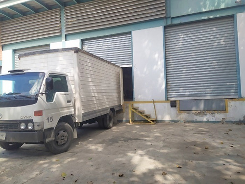 Imagen 8 de 12 de Vendo Galpón 2500 M2 Guarenas