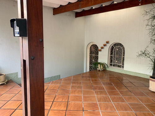 Excelente Casa Térrea Prox.ao Metro 2dorm,1suite,3vaga Fl45