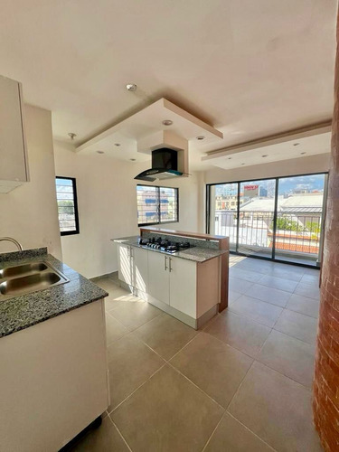 Apartamento En Venta En Ciudad Nueva De 2 Habitaciones - Ideal Para Inversion