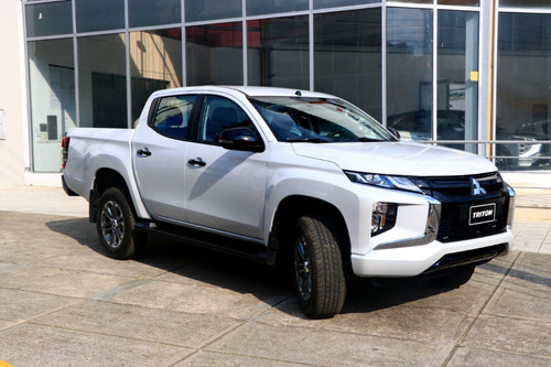 Mitsubishi L200 Gls Se 2023 Bucaramanga