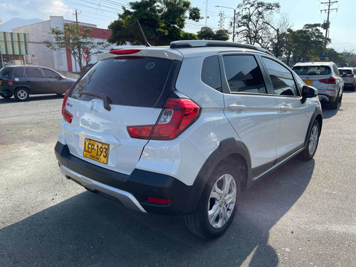 Imagen 3 de 15 de Honda Wr-v 2022 1.5 Lx-mecanica 2022