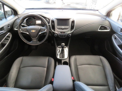 Cruze Lt