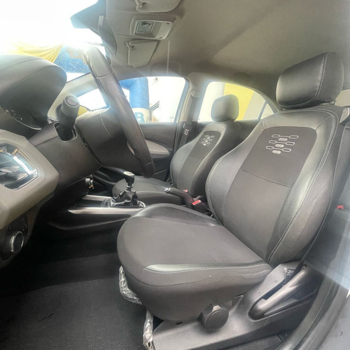 Chevrolet Onix 1.0 MPFI LT 8V FLEX 4P MANUAL
