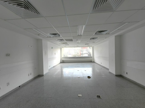 Edificio Oficinas En Col. Portales / 3,064m2c / 21 Privados