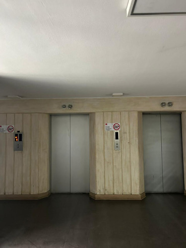 Arriendo De 3 Plantas Completas Para Uso Comercial En Merced