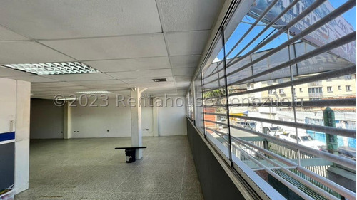  Local Comercial En Alquiler En Boleita Norte 24-15894