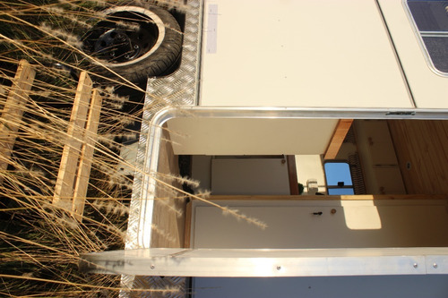 Imagen 21 de 25 de Casa Rodante Estilo Americana Para 4 Personas