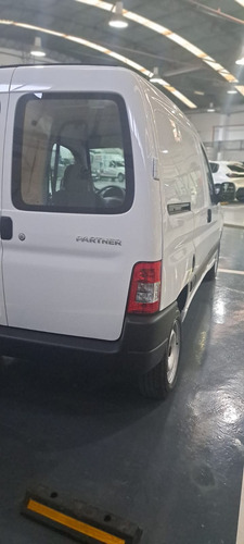 Peugeot Utilitaria. Partner Confort 1.6 Hdi Full #45