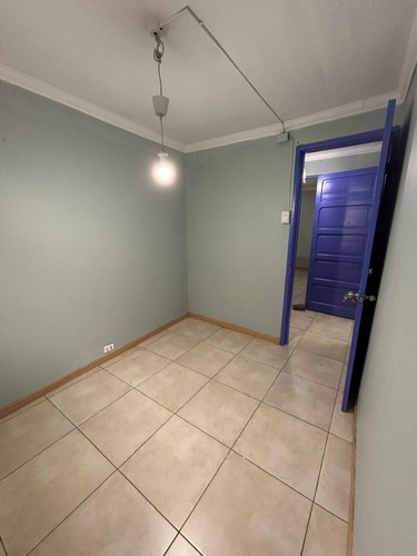Recoleta / C. J. Maria Caro, Arriendo Casa Amplia, Depto Ind