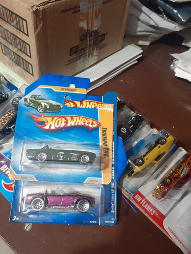 Hot Wheels Shelby Y Triumph 