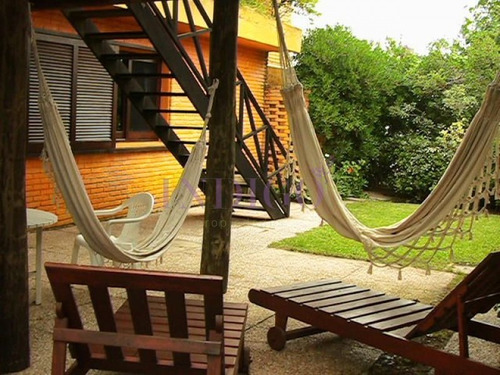 Casa En Venta Y Alquiler En La Barra De La Ruta Al Agua. 3 Dormitorios Màs Dependencia De Servicio.- Ref: 364