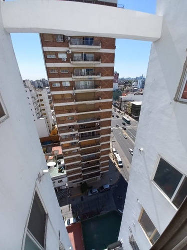 Imagen 6 de 14 de Departamento En Venta En Avellaneda Este