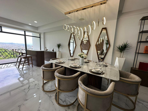 Renta Departamento En The View Con Muebles Zona Campanario