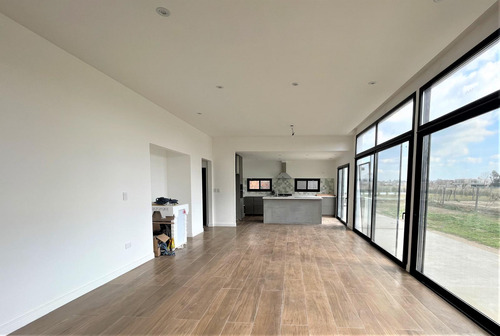 Venta, Casa, El Canton, Golf, Lote Al 300
