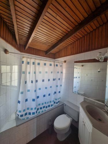 Casa Familiar 291 M2 En 512 M2 Terreno Bosques De Montemar