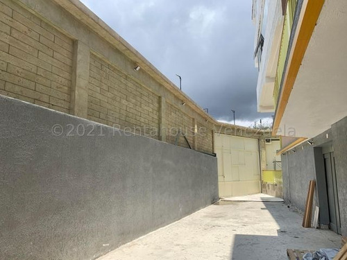 Imagen 2 de 12 de Galpon En Venta
