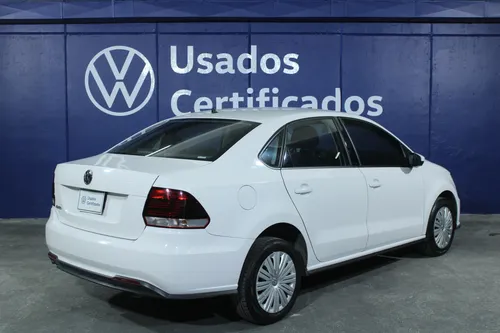 Volkswagen Vento 1.6 Starline Mt