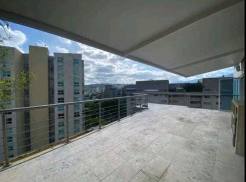 Venta Apartamento Duplex Las Mesetas, Santa Rosa De Lima