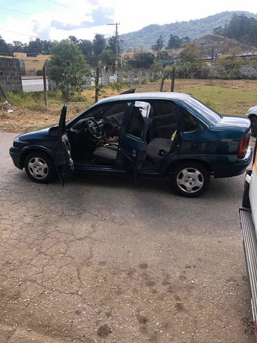 Imagem 9 de 11 de Chevrolet Corsa 2000 1.0 Wind 5p