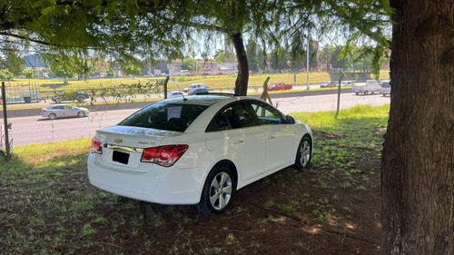 Chevrolet Cruze 1.8 Ltz Mt 4 p