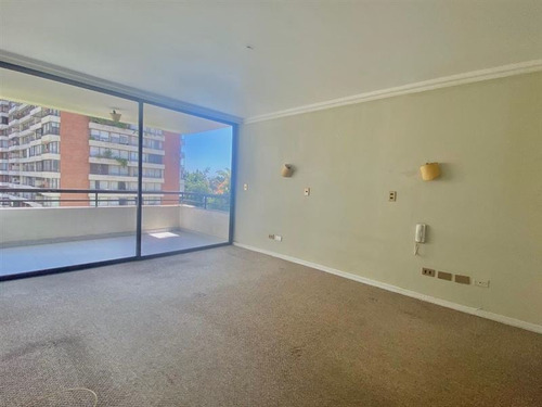 Departamento En Arriendo De 4 Dorm. En Vitacura