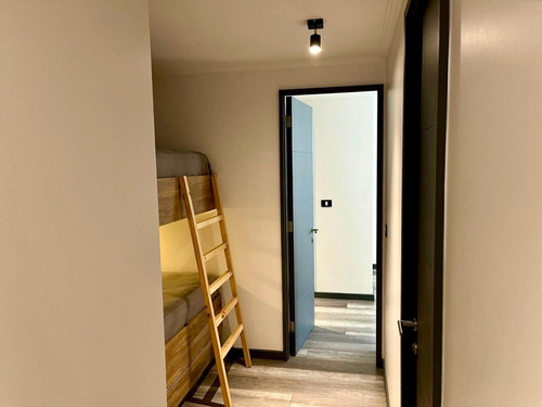 Moderno Departamento Amoblado 2d / 2b