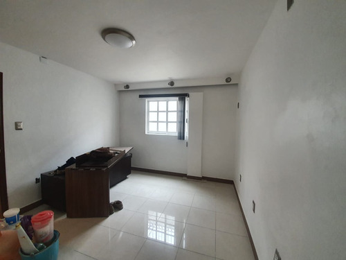 Edificio En Venta Con 4 Departamentos