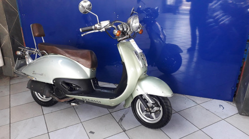 Imagem 3 de 6 de Benzhou Pegassi Verde 2009