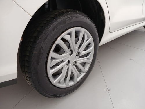 Fiat Cronos 1.3 FIREFLY FLEX DRIVE MANUAL
