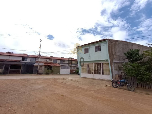 Imagen 11 de 11 de Town House Urb. Virgen Del Valle - Urb. Conejeros Municipio Garcia- Isla De Margarita
