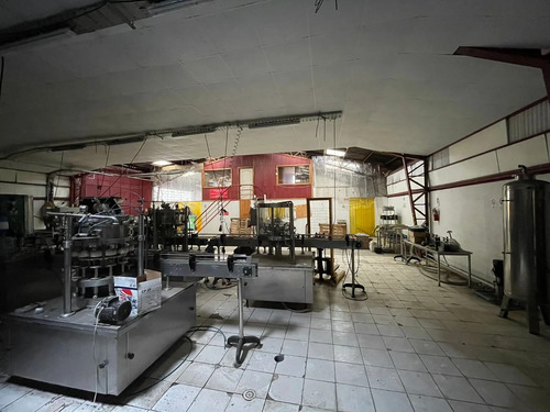 Inversionistas / Los Canelos / Propiedad / 3.320 Mt2