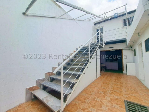 / Local Comercial En Alquiler Este De Barquisimeto. Urbanizacion Fundalara 23-27190 As-2