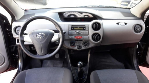 Etios Xs Sedan1.5 Flex 16v 4p Mec.