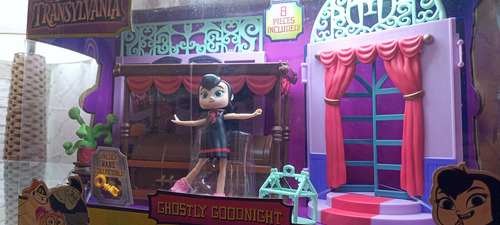 Muñeca Mavis Hotel Transylvania Ghostly Goodnite Dolllset