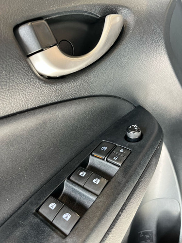 Toyota Yaris 1.5 16V FLEX SEDAN XL PLUS TECH MULTIDRIVE