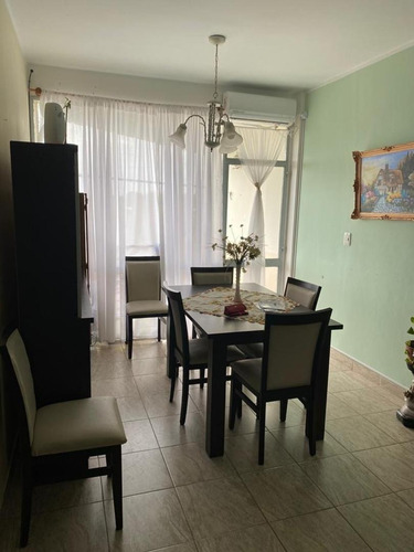 Imagen 3 de 8 de Departamento En Venta De 3 Dormitorios