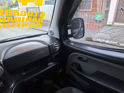 Fiat Doblo 1.8 MPI ESSENCE 16V FLEX 4P MANUAL