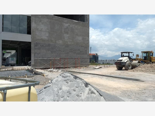 Imagen 3 de 6 de Terreno Comercial En Renta Lagos Continental