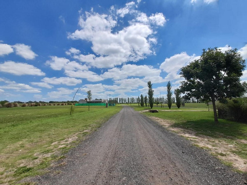Imagen 3 de 26 de Lote A35 En Venta. Barrio Cerrado Los Juncos. Lujan
