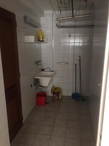 Excelente Piso - 5 Amb. Dep. 4 Baños 2 Balcones 2 Cocheras Baulera. - Belgrano.