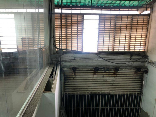 Imagen 7 de 15 de Venta De Amplio Galpon En Zona Industrial Carabobo Cod. 133564. Daniela Jimenez 0414-4027874