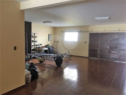 Linda Casa Com Muito Espaço, Suite, Sala De Estar, Sala De Jantar, Copa E Quintal Amplo . - 3-im309607