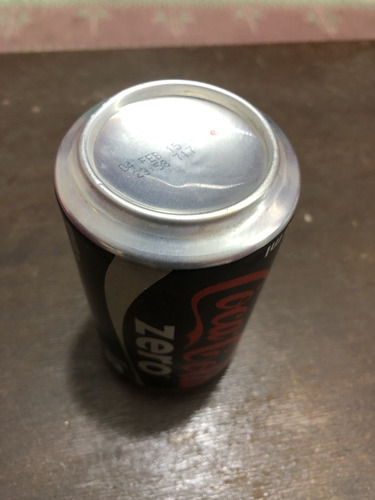 Lata Coca Cola Zero Navideña (Usado)