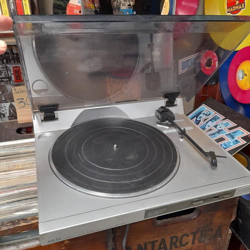 Imagem 3 de 10 de Toca Discos Akai Ap-a2 Ligando, Pra Peças Ou Conserto.