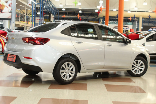 Chevrolet Onix 1.0 PLUS LT