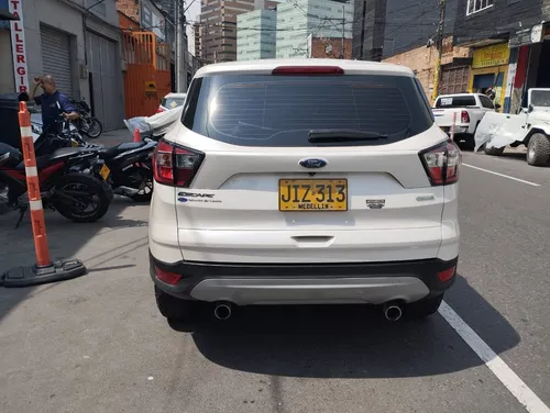 Ford Escape .se. 4x2 .automatica .2.0