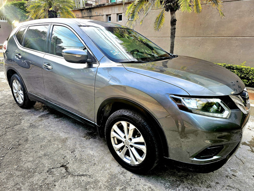 Nissan X-Trail 2.5 Advance 2 Row Mt